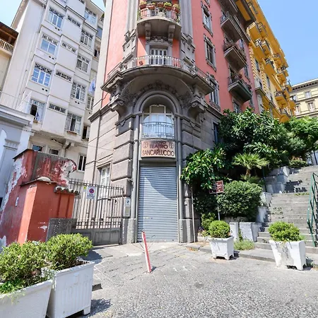 Apartment Via San Pasquale A Chiaia 48 *